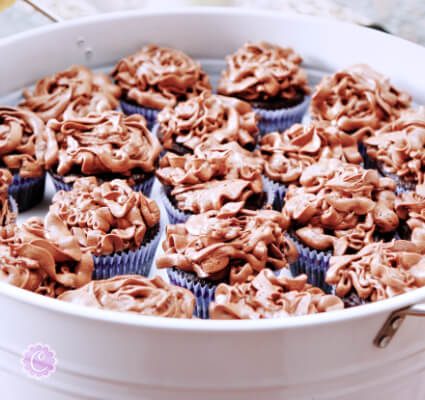 Rich chocolate buttercream frosting